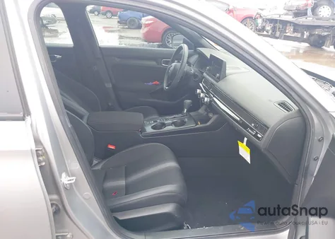 2024 Honda Civic Sport z USA, uszkodzony, nr VIN 2HGFE2F58RH523366